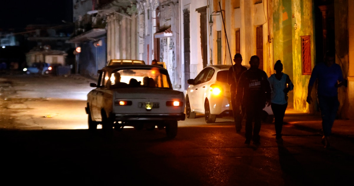 La mitad de Cuba volverá a estar a oscuras este martes por la crisis energética