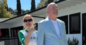 Tallulah Willis respondió a críticas por compartir fotos de Bruce Willis tras diagnóstico de demencia