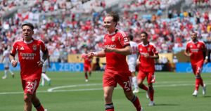 Con suplentes, Bayern Múnich pierde con Benfica en un duelo que define el futuro de Boca en el Mundial de Clubes