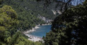 Ivanka Trump y Jared Kushner compraron la isla de Sazan para un resort de lujo en Albania