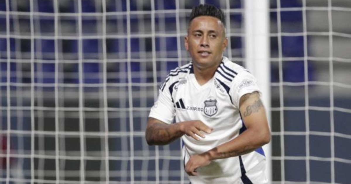 Christian Cueva anotó su primer gol con Emelec: definición con clase y sutileza frente a Universidad Católica por LigaPro
