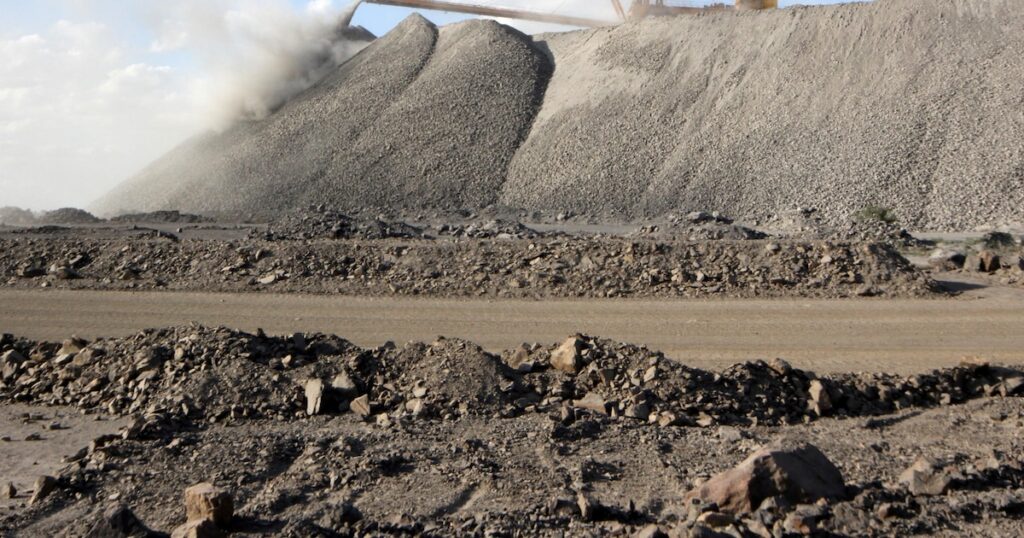 El régimen de China sigue bloqueando las exportaciones de tierras raras pese al acuerdo comercial