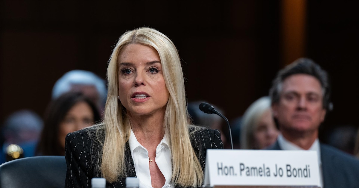 Pam Bondi, fiscal de EEUU, incluye a México en la lista de sus “adversarios”