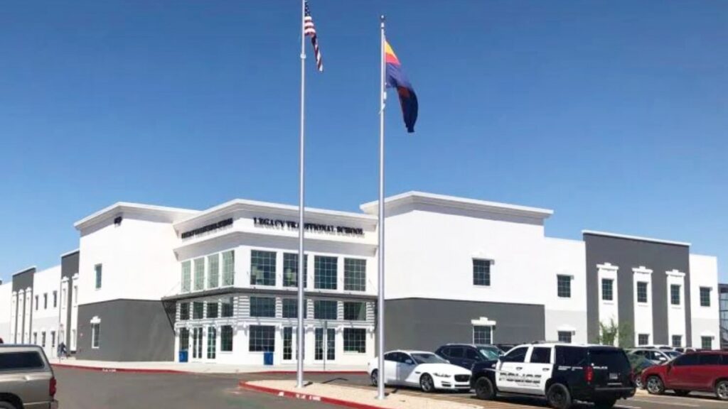Iban a dejar una carta: Revelan macabro plan de niñas de primaria para apuñalar a un compañero tras ruptura amorosa