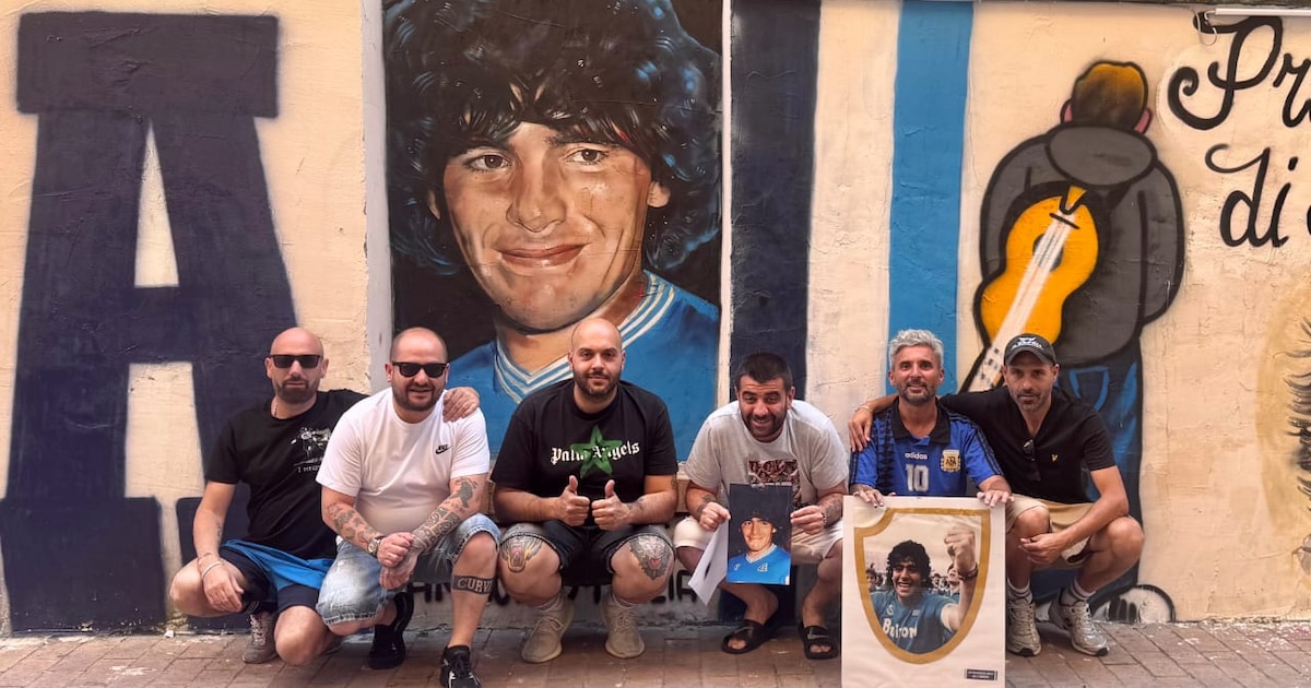 Dos historias desconocidas de Maradona con los ultras del Napoli: el mejor partido que nadie vio y el regalo que cambió una vida