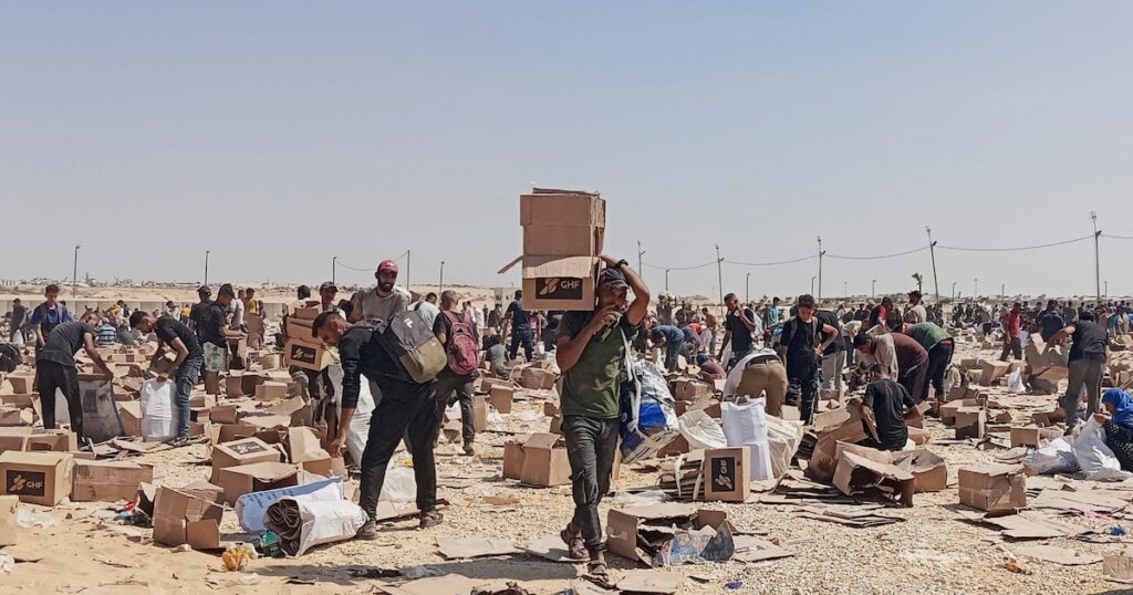 El riesgo mortal de buscar comida en Gaza