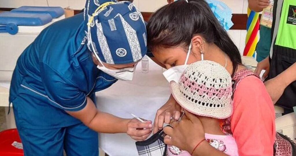 Un evento religioso con 30.000 personas desató una cadena de contagio de sarampión en Bolivia