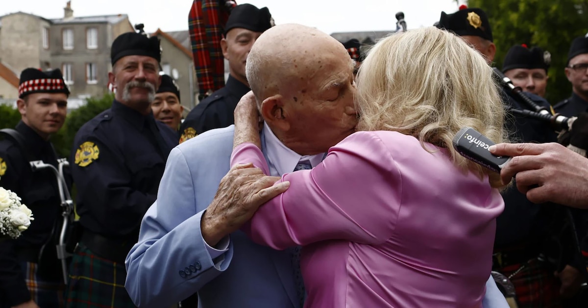 La emocionante historia de amor que cruzó un siglo: con 100 años él y 96 ella se casaron en la tierra del “Día D”