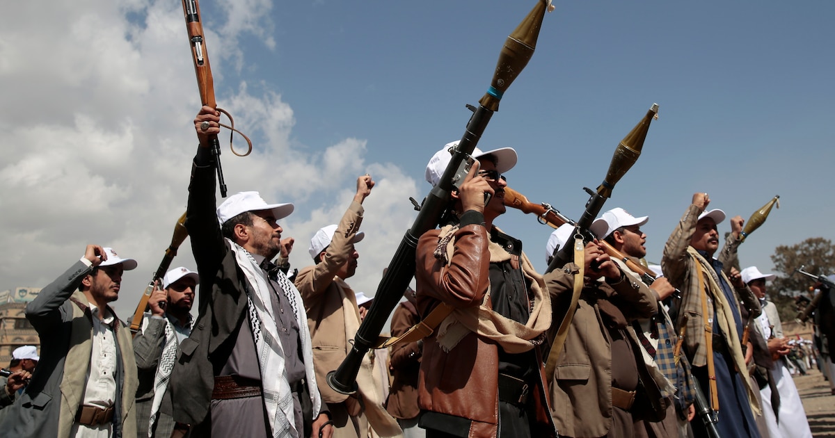 Los rebeldes hutíes de Yemen lanzaron un nuevo misil balístico contra el sur de Israel