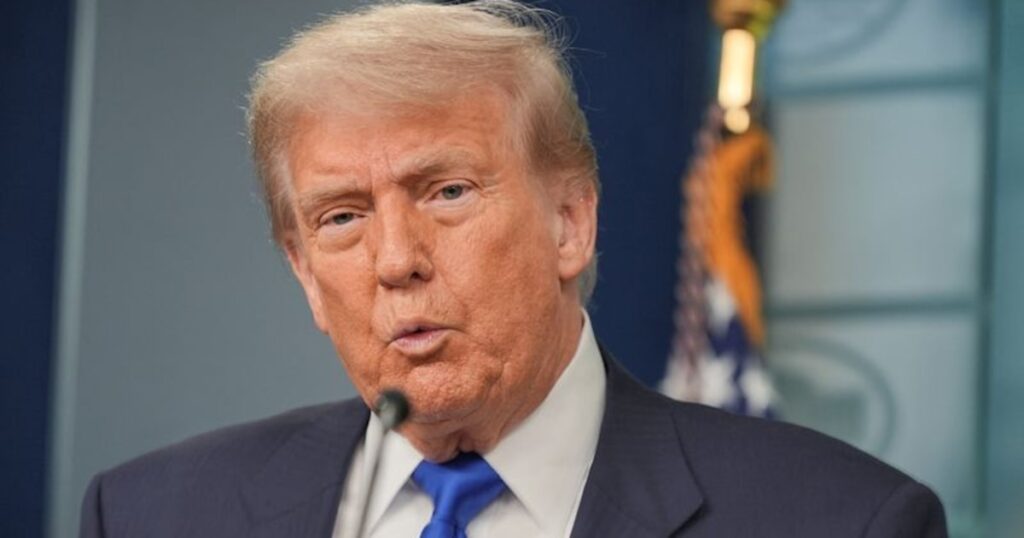 Tras las violentas protestas en Los Ángeles, Donald Trump ordenó cortar los fondos federales a cualquier ONG implicada en disturbios