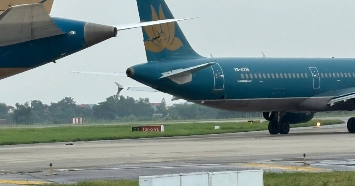 Insólito choque de dos aviones en Hanoi: un Boeing de Vietnam Airlines cortó la cola de otra nave antes de despegar