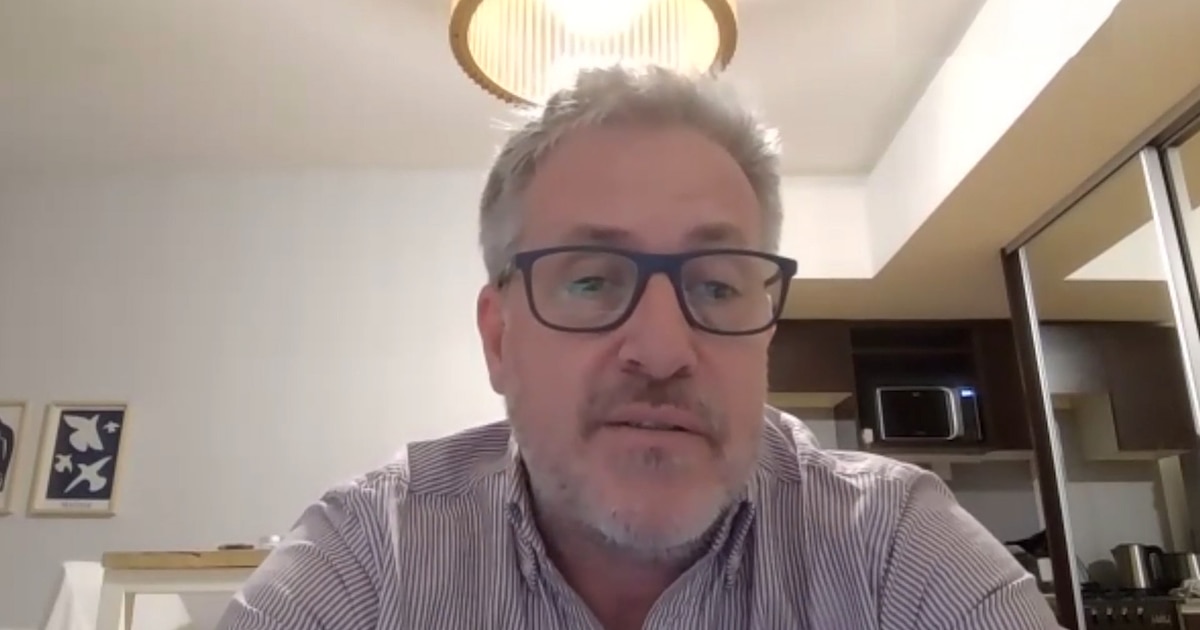 Gabriel Ben-Tasgal: “El objetivo del régimen iraní es sobrevivir, aunque tenga que negociar un desarme nuclear con EEUU”