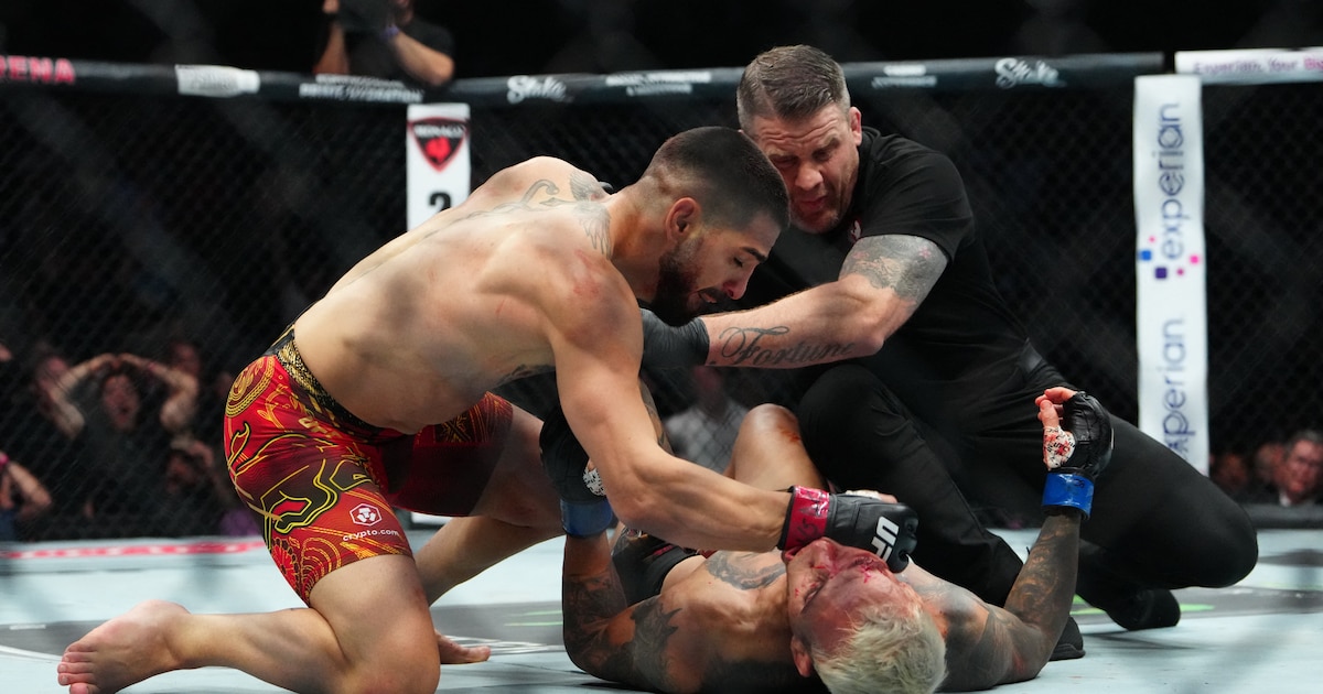 El impactante nocaut de Ilia Topuria para hacer historia en UFC: se consagró campeón de peso ligero y mantiene su invicto