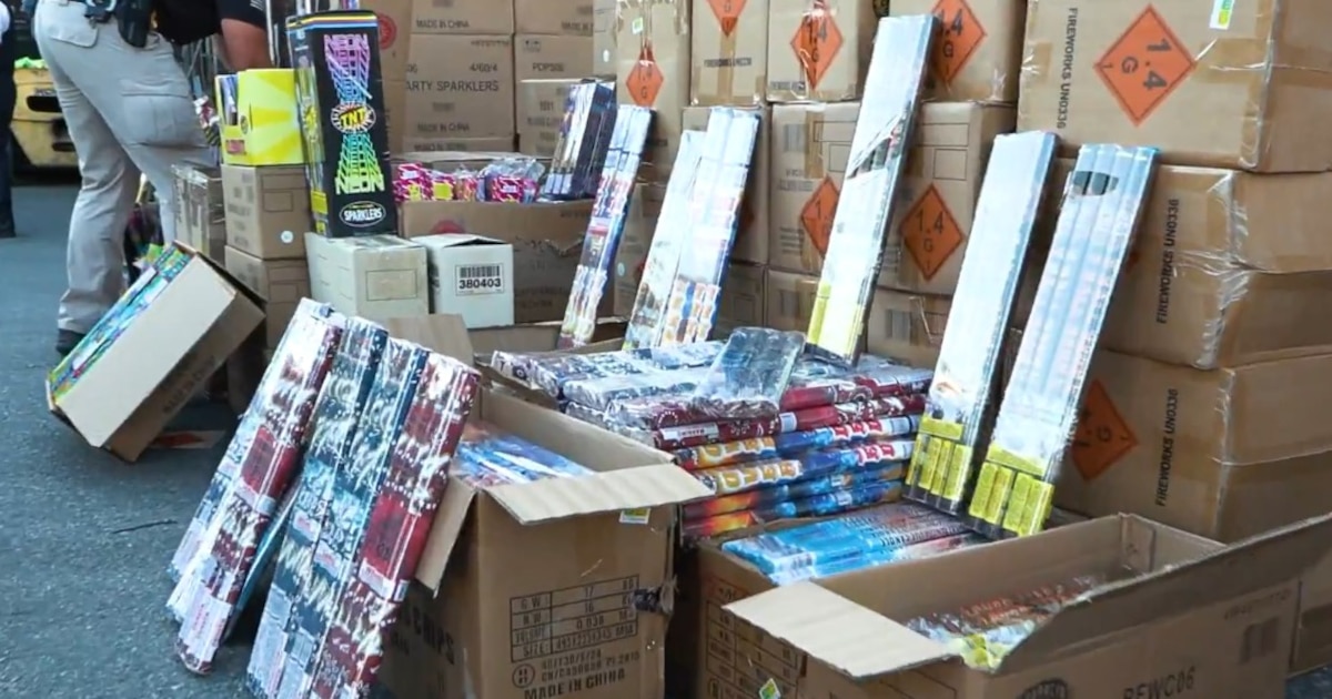 Autoridades de Nueva York incautan fuegos artificiales con valor de 250.000 dólares en Brooklyn