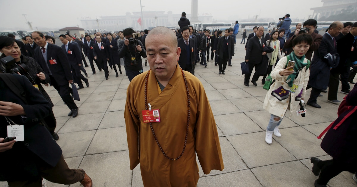 Monje CEO del Templo Shaolin desviaba fondos para autos de lujo
