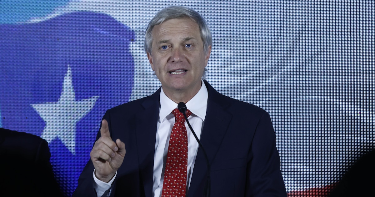 José Antonio Kast encabeza encuestas en carrera presidencial chilena