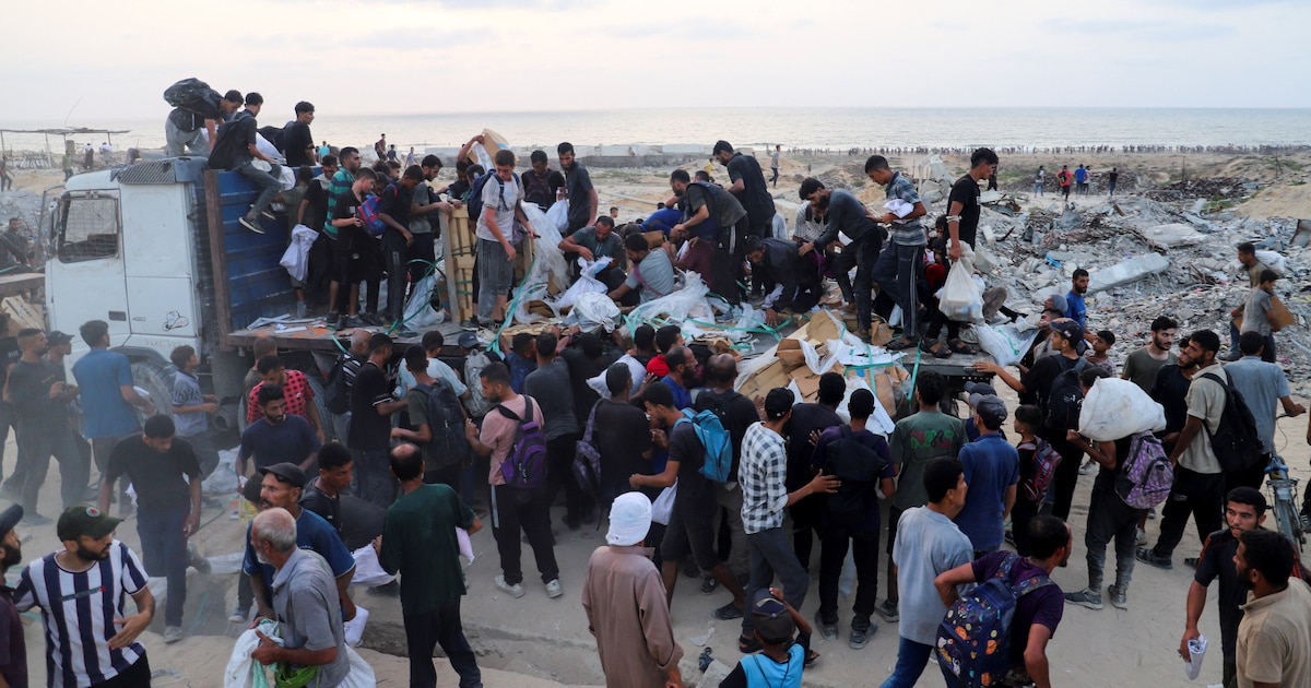 Décenas de muertos y heridos en enfrentamientos y ataques durante la entrada de ayuda humanitaria en Gaza