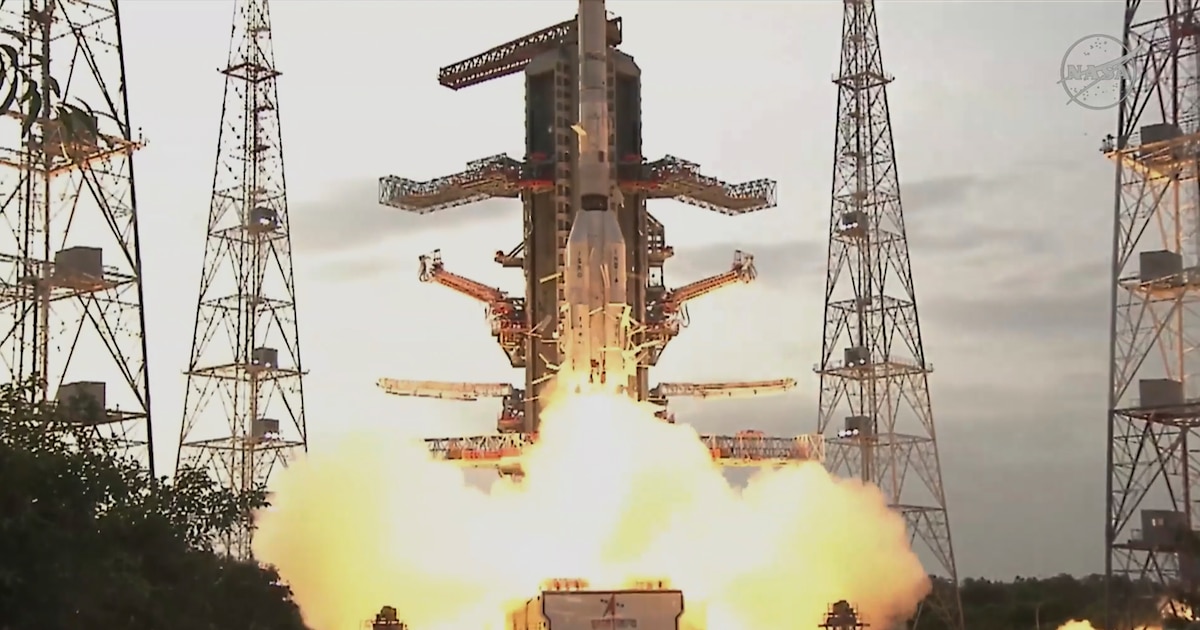 India y NASA lanzan con éxito satélite conjunto NISAR para monitoreo terrestre y prevención de desastres