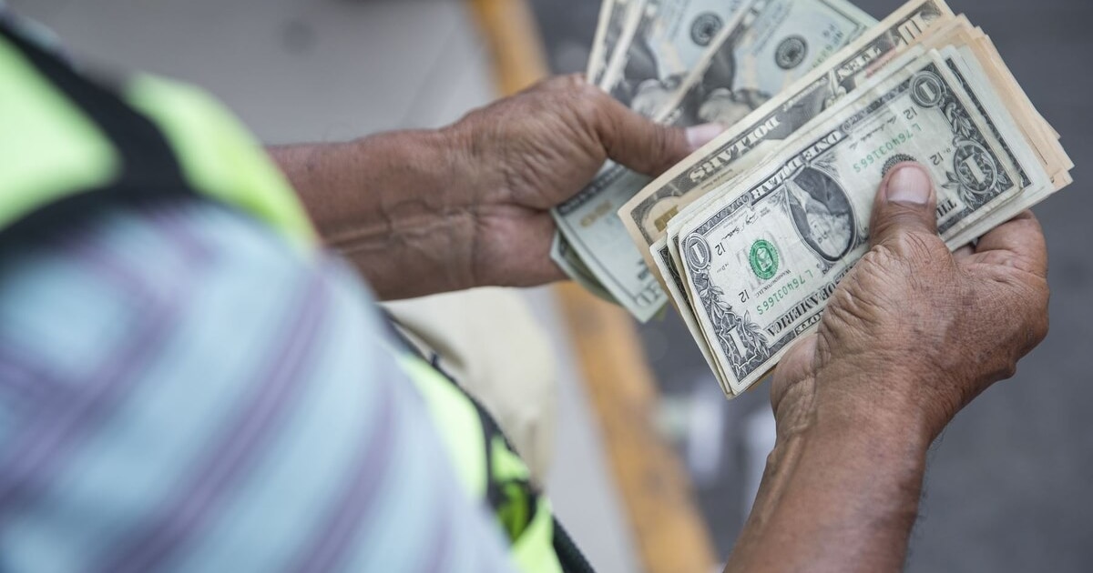 Dólar registra fuerte aumento y cierra en récords este 30 de julio en Perú