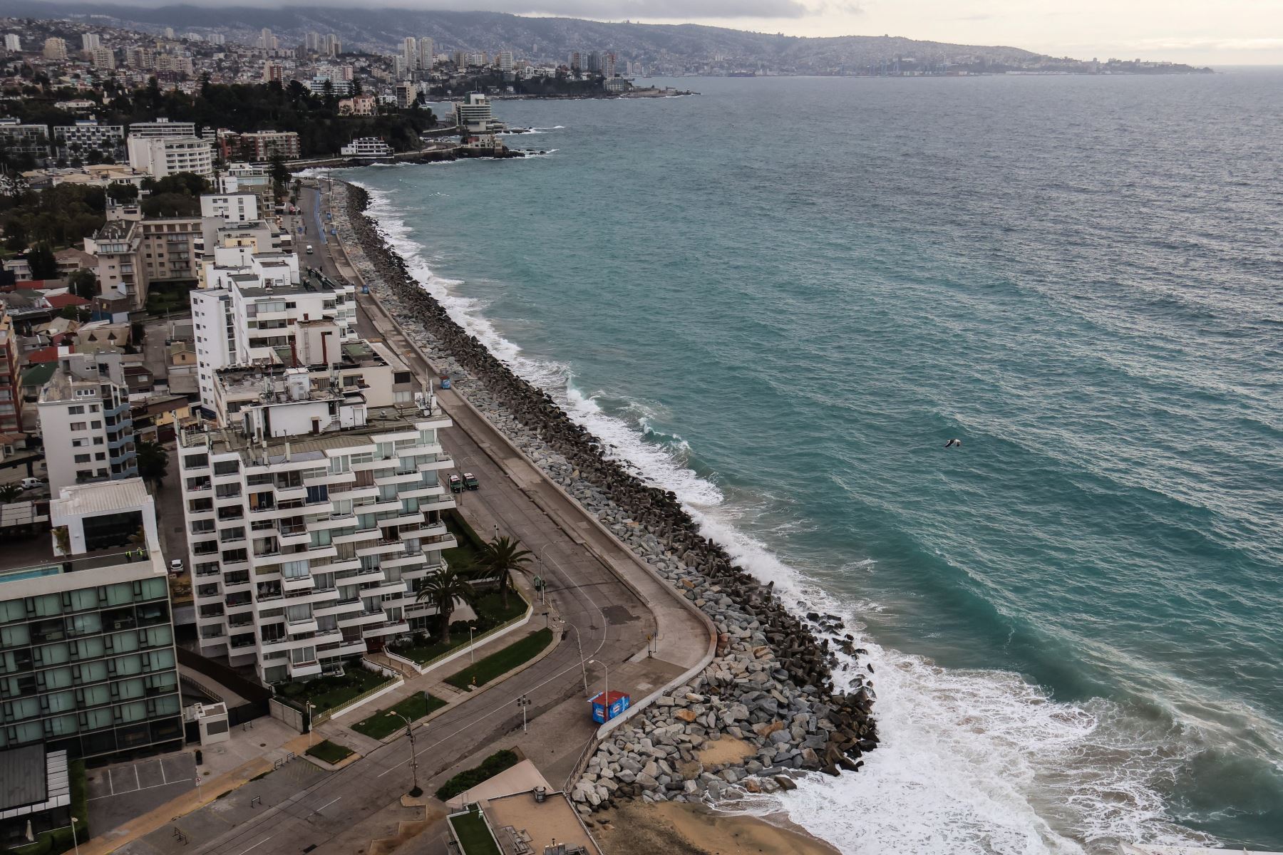 Chile movilizó a más de un millón de residentes en la costa ante alerta de tsunami