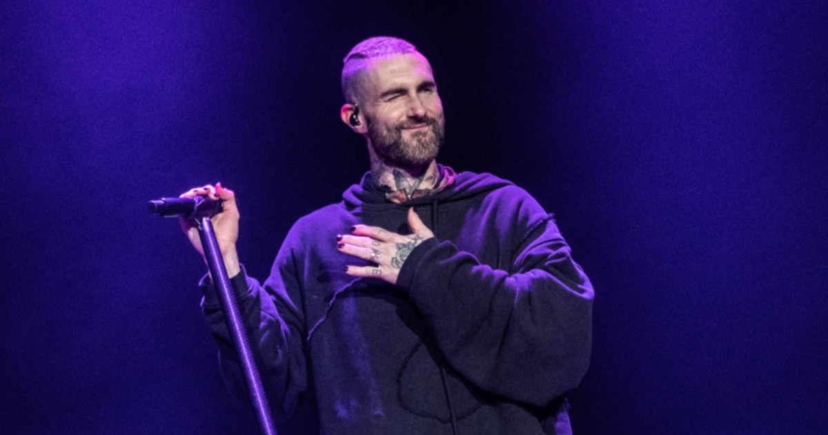 Adam Levine enfrenta demanda por uso no autorizado de video de Bahamas en campaña solidaria tras error legal