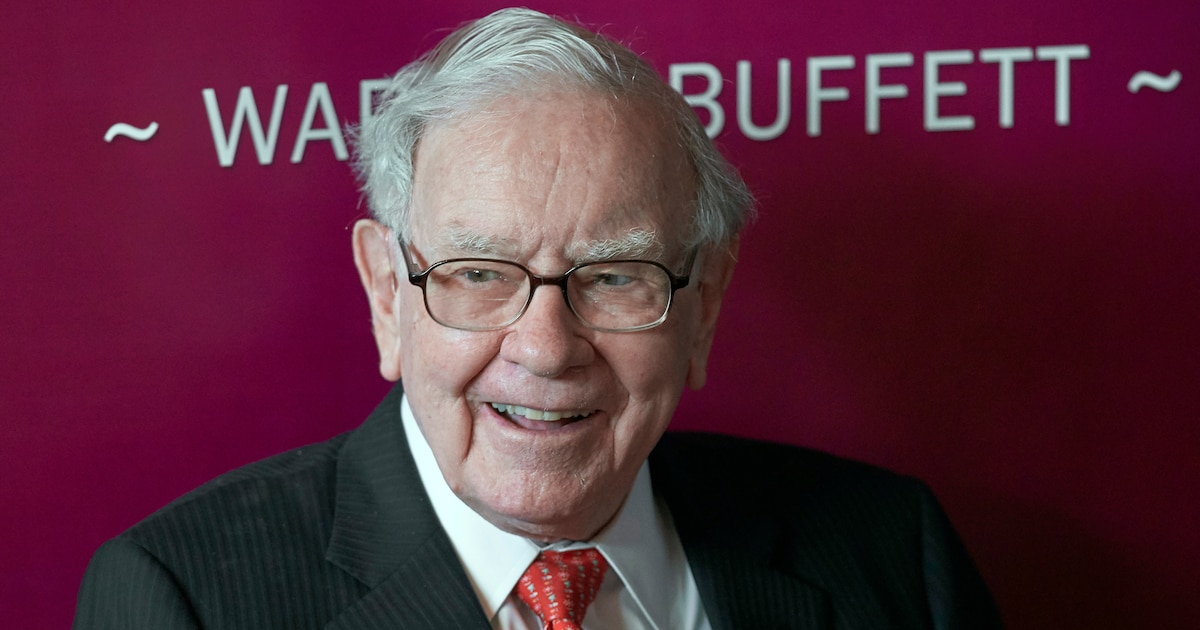 Buffett advierte: La opinión pública define tu éxito y fracaso