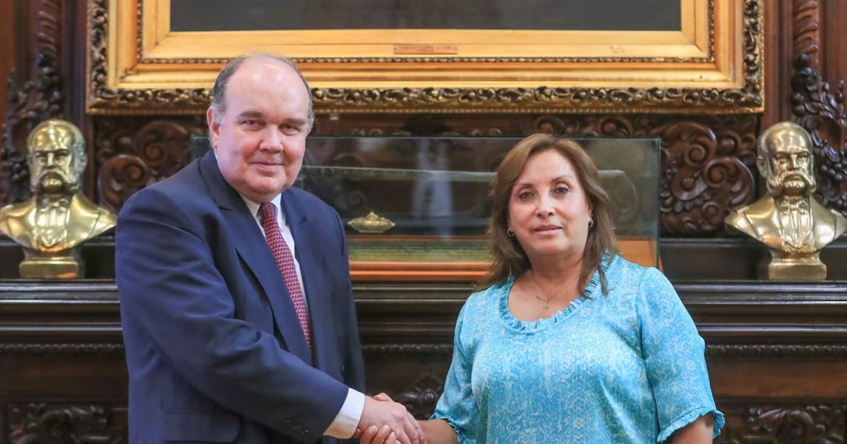 López Aliaga genera polémica con declaración que involucra al gobierno