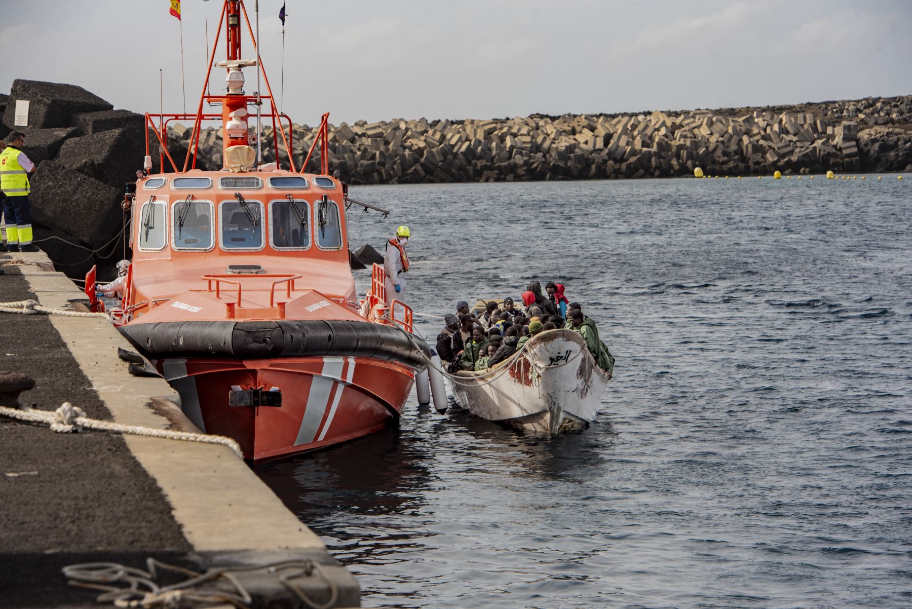 Doce migrantes desaparecen tras naufragio en ruta a Baleares en aumento de llegadas desde África