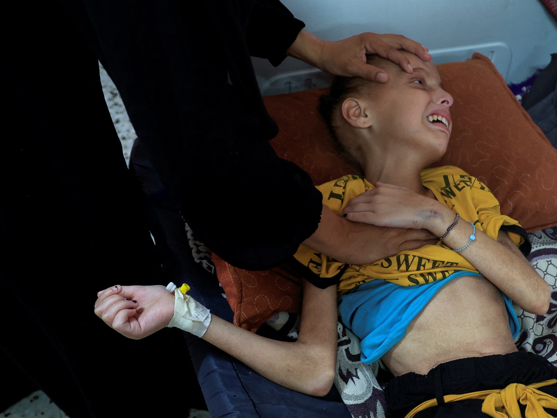 Crónica de hambre en Gaza: más de medio millón de niños en riesgo de inanición por bloqueo de ayuda humanitaria