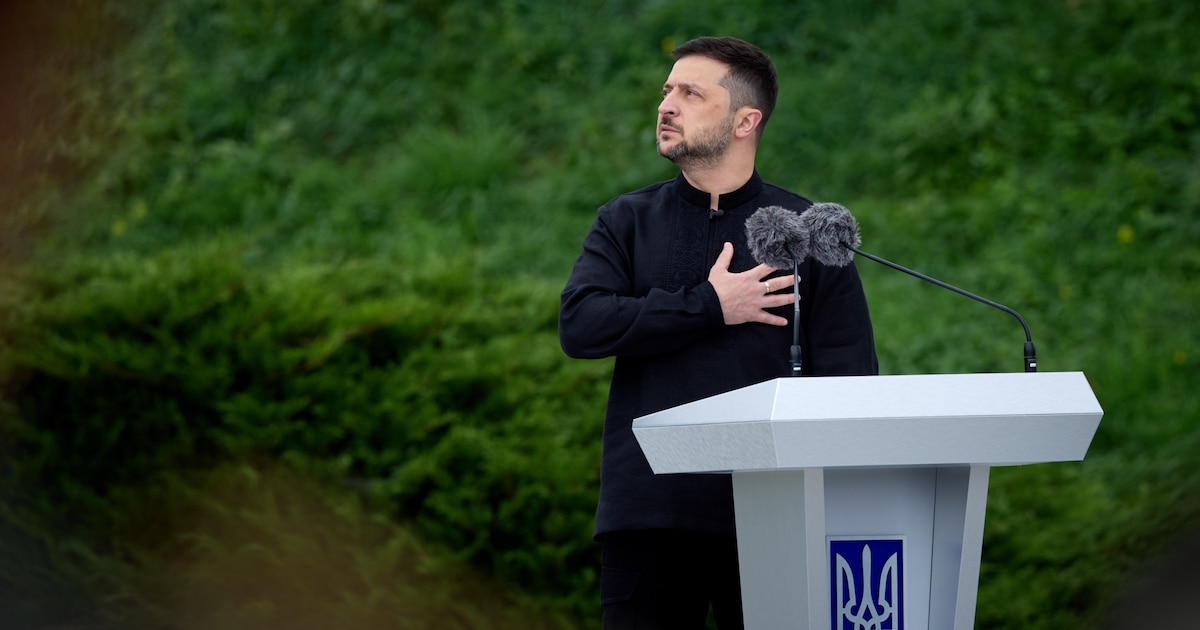 Zelensky celebra la independencia de Ucrania y pide paz duradera sin descartar concesiones territoriales
