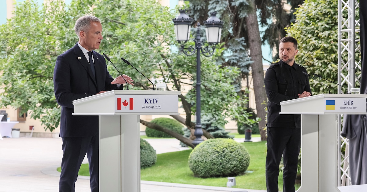 Mark Carney pide alto el fuego en Ucrania durante visita de solidaridad en su Día de la Independencia