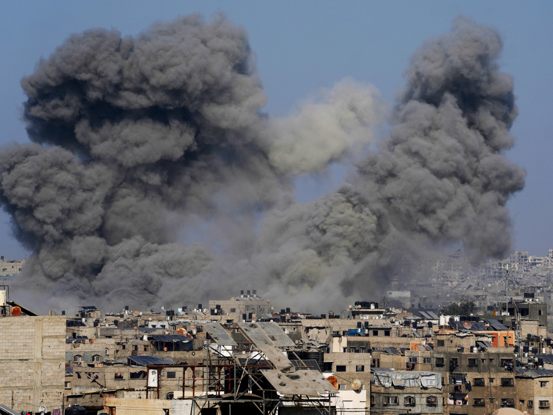 Ataques israelíes en Gaza dejan 51 muertos, incluyendo 27 en Gaza Ciudad