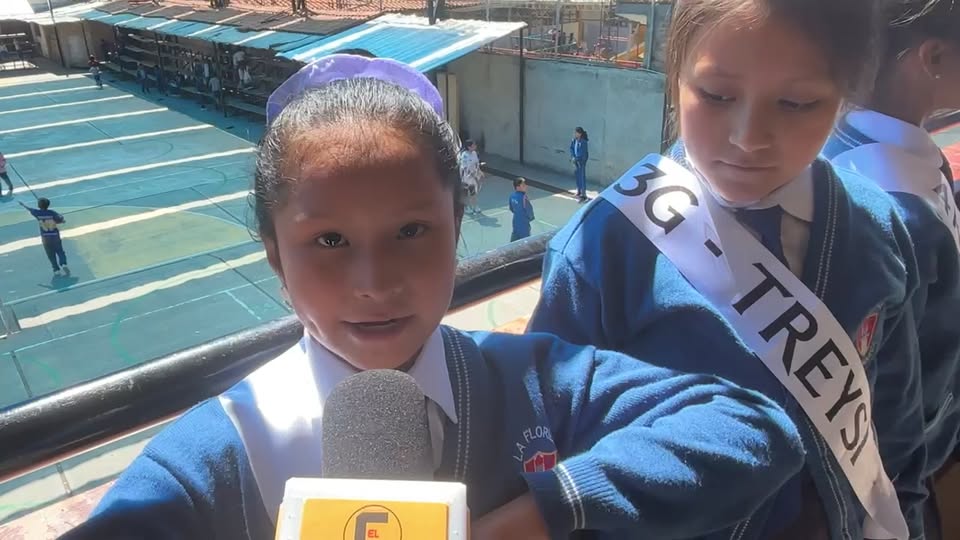 Elegida la reina infantil de la escuela La Florida en celebración por aniversario