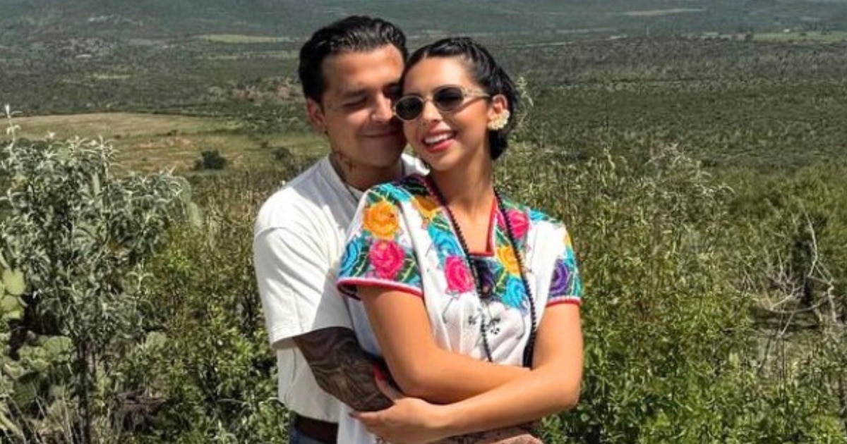 ¡Escándalo en la música mexicana! Ángela Aguilar y Christian Nodal reaparecen en redes sociales tras la polémica de la entrevista con Adela Micha y muestran su romántico reencuentro en la histórica hacienda de los abuelos de la cantante