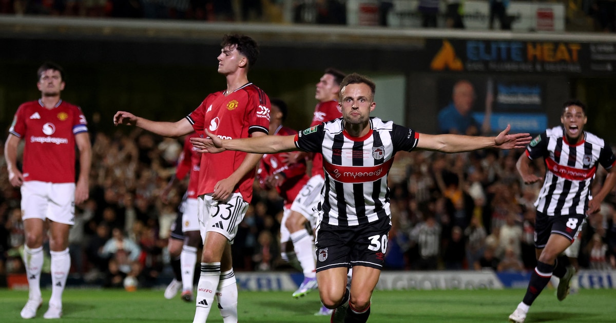 ¡HUMILLANTE SORPRESA! Manchester United Elimina en Penales a un Modesto Equipo de Cuarta División en la Carabao Cup y Sigue sin Ganar en la Temporada