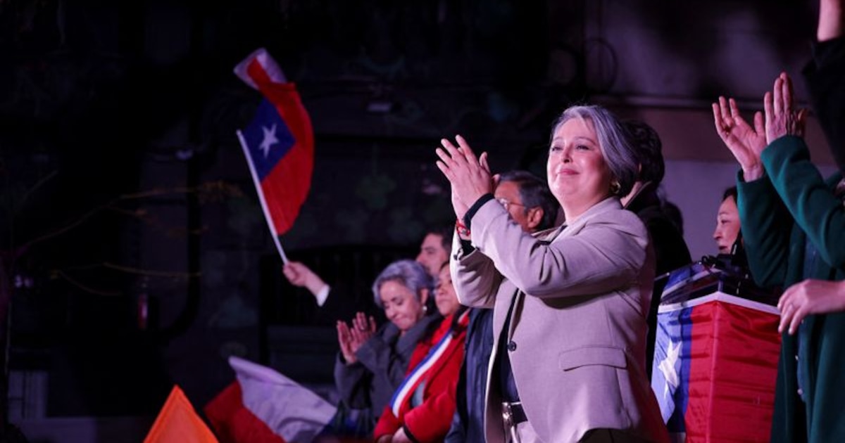 ¡Tensión en la carrera presidencial chilena: Fuego amigo y encuestas en juego, Jara da la campanada y Kast pierde terreno!