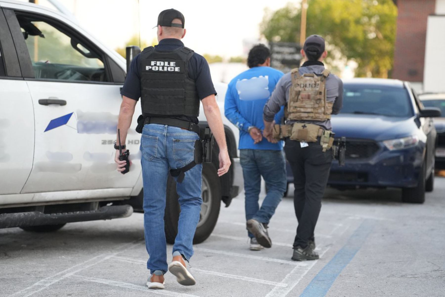 ¡Impactante fallo! Jueza federal en EE. UU. detiene las deportaciones exprés de migrantes indocumentados