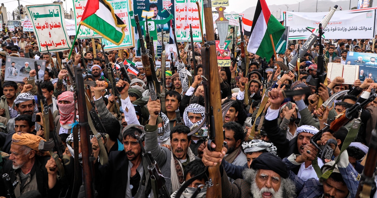 Tensión Explosiva: Ataque Aéreo de Israel en Yemen Mata al Primer Ministro Hutí y Desata Conflicto Internacional en Medio Oriente