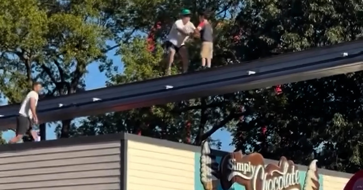 ¡Niño desaparecido se pasea a varios metros de altura sobre las vías del monorriel en Hershey Park y es rescatado ileso en una peligrosa aventura!