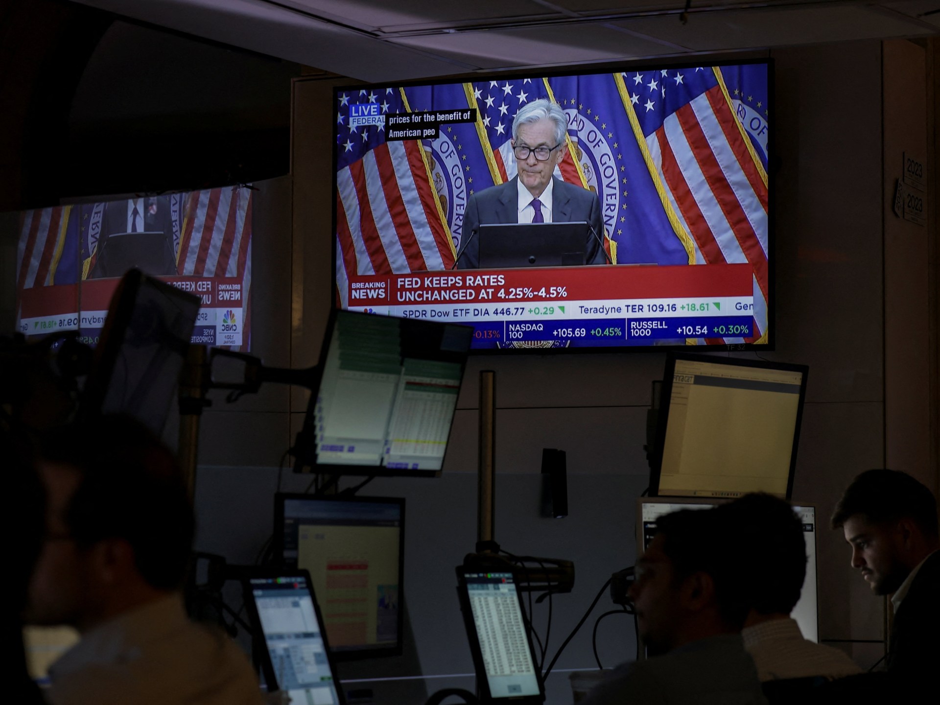 Trump exige a la Reserva Federal bajar tasas de interés y destituir a Jerome Powell