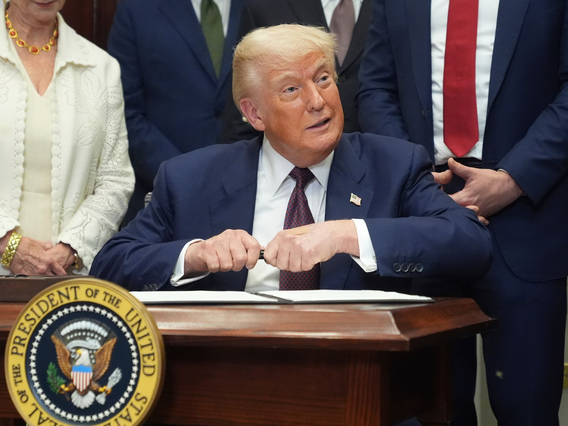 Trump despliega submarinos nucleares cerca de Rusia en respuesta a amenazas de Medvedev, intensificando la tensión bélica internacional