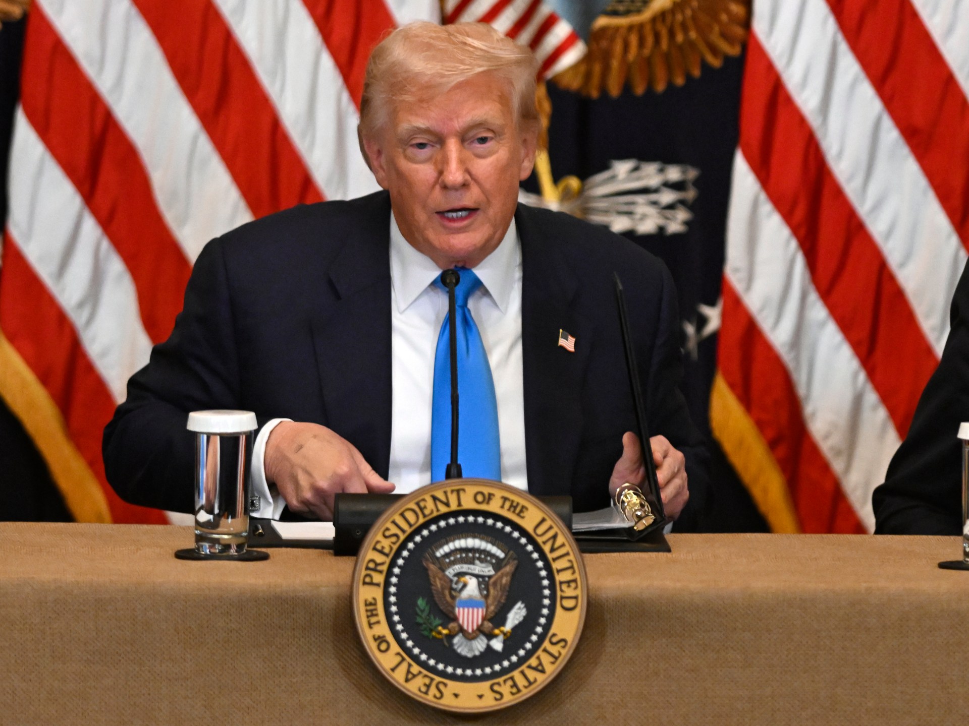 La realidad económica de EE.UU. contradice la narrativa de prosperidad de Trump tras informes de empleo decepcionantes y revisiones a la baja