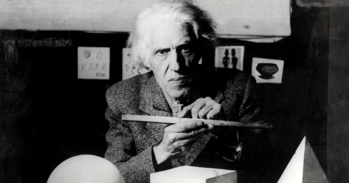 Uruguay Cierra Celebración por 150 Años de Joaquín Torres García con Libro Inédito y Exposición Internacional