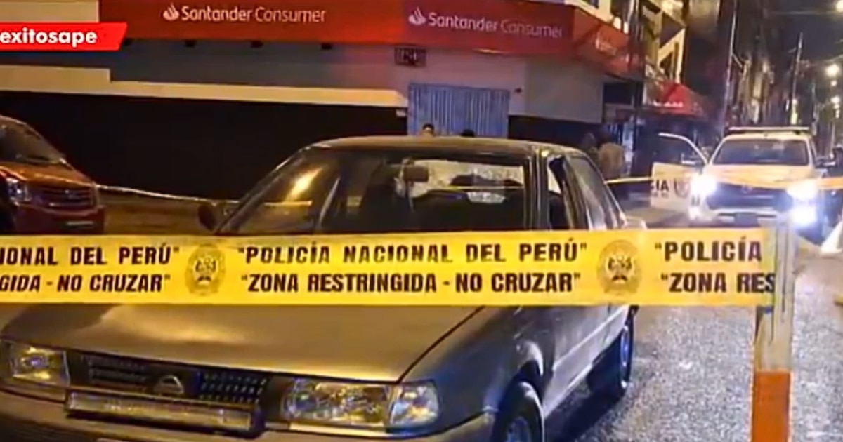 Tensión en Comas tras ataque de extorsionadores a colectivero en concurrido paradero deja dos heridos
