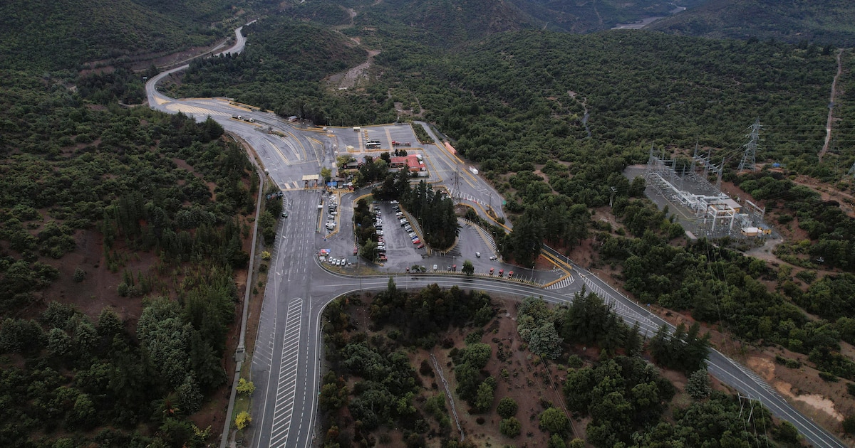 Cinco mineros atrapados tras derrumbe en mina El Teniente en Chile; un fallecido y nueve heridos en sismo de magnitud 4,2