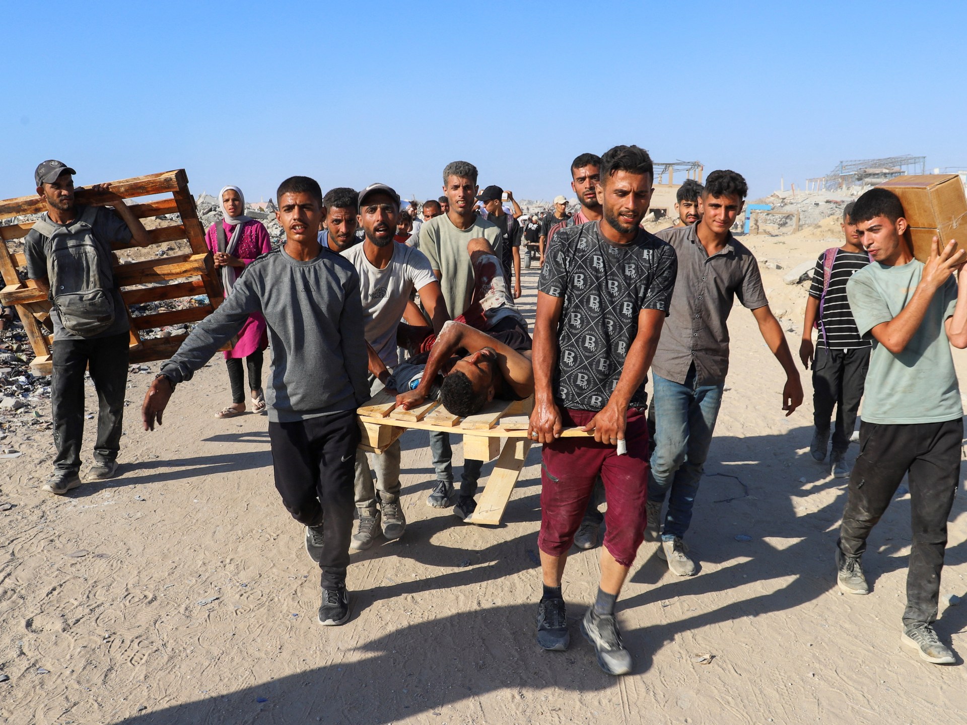 Hamas exige paso seguro y permanente para ayuda en Gaza mientras mueren seis palestinos por inanición y un niño es abatido buscando comida
