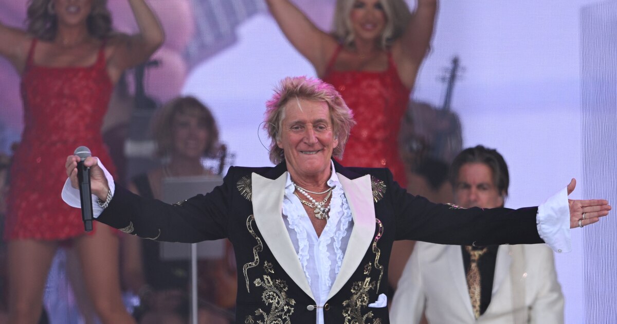 Rod Stewart homenajea a Ozzy Osbourne con inteligencia artificial en concierto: polémica por uso de tecnología en tributos póstumos