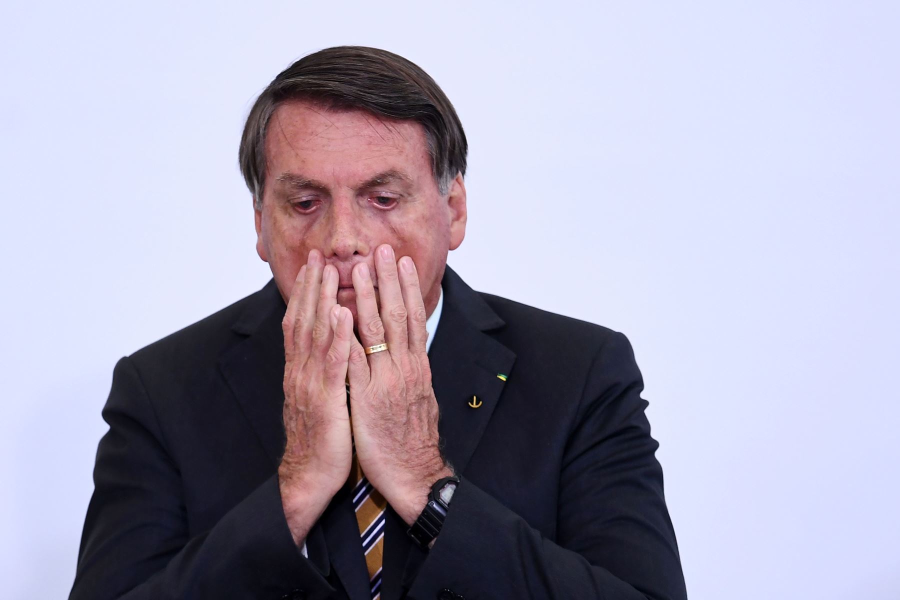 Brasil: Exmandatario Bolsonaro bajo arresto domiciliario tras fallo de la máxima corte