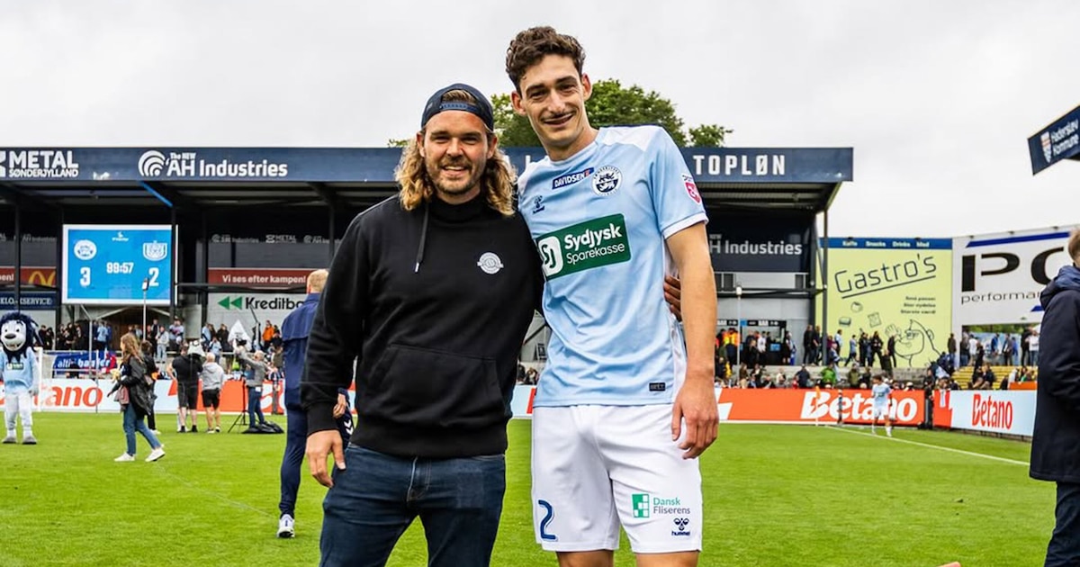 Futbolista francés Maxime Soulas recibe insólito premio de 55 kilos de papas tras ser elegido mejor jugador en partido en Dinamarca