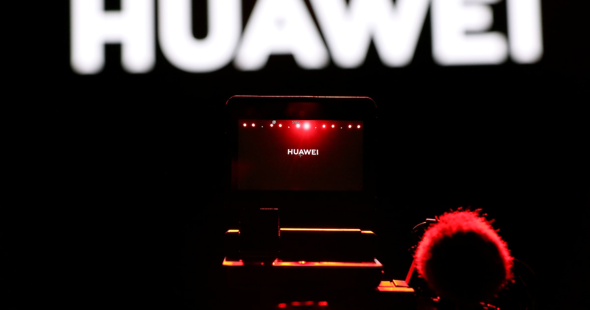 España adjudica a Huawei un contrato de 12,3 millones de euros para almacenamiento de escuchas telefónicas judiciales, levantando dudas sobre seguridad y vigilancia